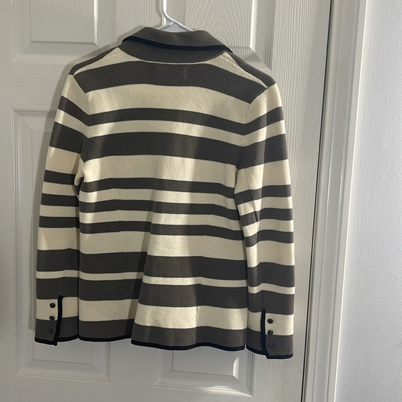 Loft Women's NWOT Grey, black and white structured sweater blazer, Size S - Picture 7 of 9
